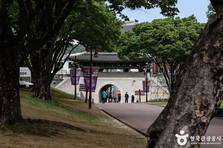 개천예술제 일정 축제 기간 내내 열리는 행사